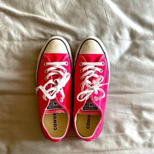 Pink Converse All Star